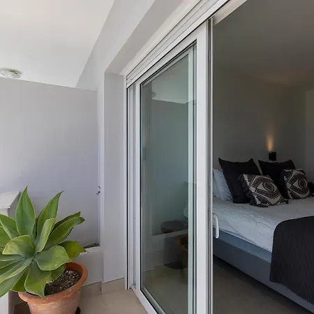 아파트 El Paseo - Gerenoveerd Met Zeezicht *