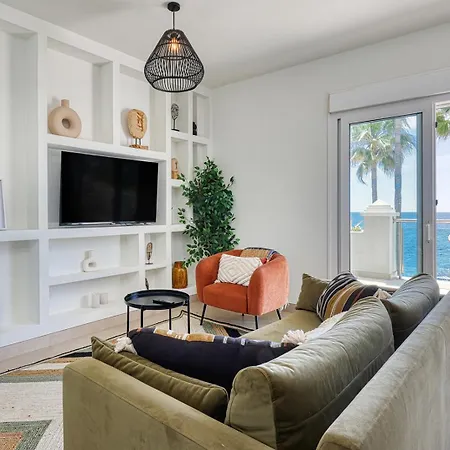 El Paseo - Gerenoveerd Met Zeezicht *