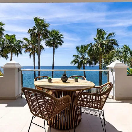 El Paseo - Gerenoveerd Met Zeezicht * Estepona