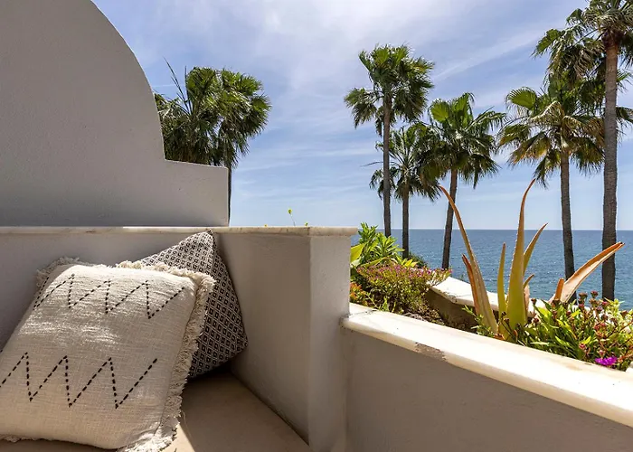 El Paseo - Gerenoveerd Met Zeezicht